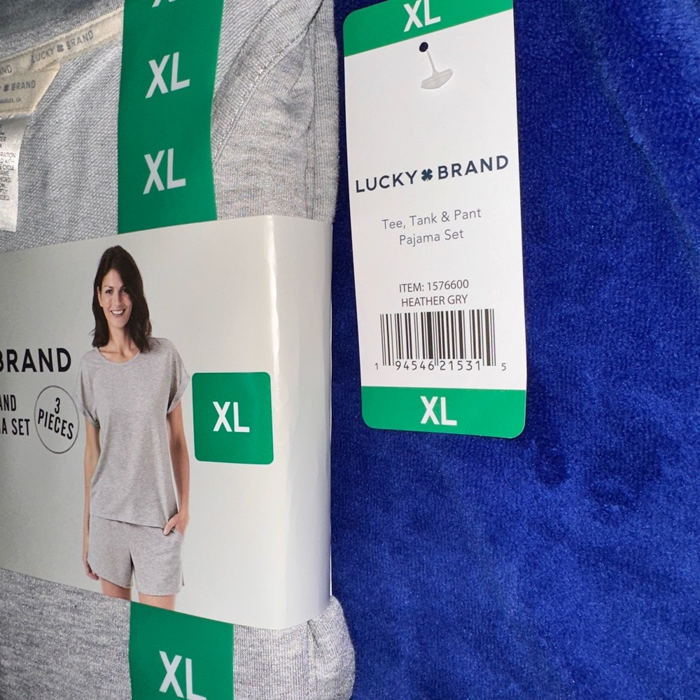 FINAL CHANCE!! Lucky Brand Heather Gray Pajama Set 🌝 - Picture 2 of 6